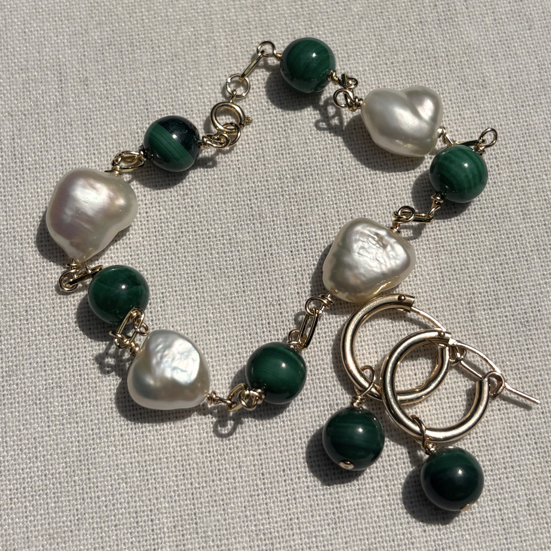 Mila Hoops