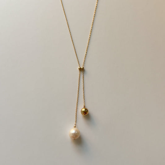 Isla Necklace - Pearl